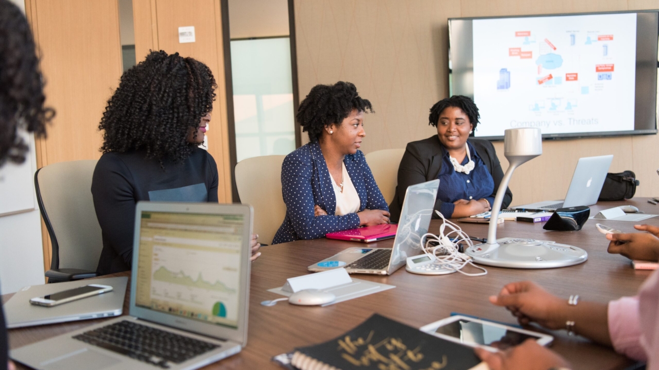 pexels-christina-morillo-1181357